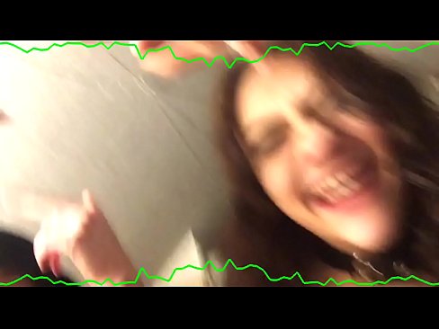 ❤️ 兩個性感的黑髮情感內褲保持混蛋古怪的婊子 色情視頻 在色情 zh-tw.wassell.ru